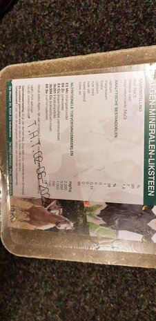 Mineralen-Algen liksteen VB