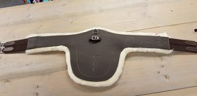 Bruine kunstleren springsingel met flap PR bontgevoerd